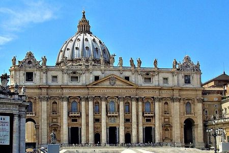 Vatican museum tour and Sistine chapel with tiramisu delight