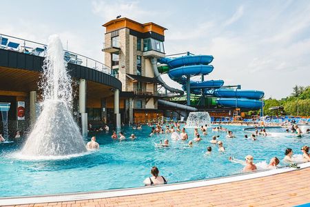 Krakow to Zakopane: Funicular, Tasting and Thermal Baths Day Trip