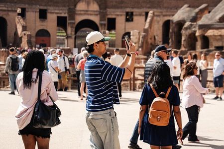 Gladiators & Saints: Colosseum Arena and St. Peter's Prison Tour