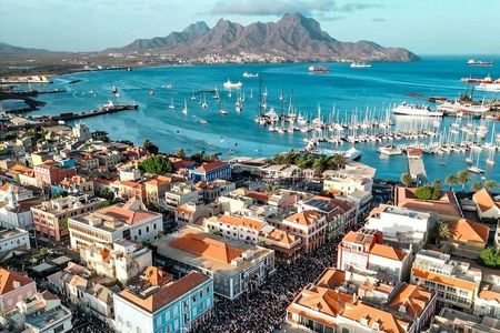 Mindelo Day Trip in Minibus for Cruise Passengers