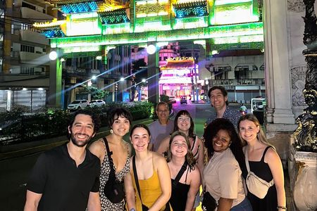 Manila Night Market Experience with Local Guide