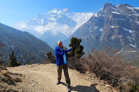Annapurna Circuit Trek with Tilicho Lake (16 Days)