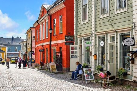 Porvoo Old Town & Riverside Heritage Guided Tour from Helsinki