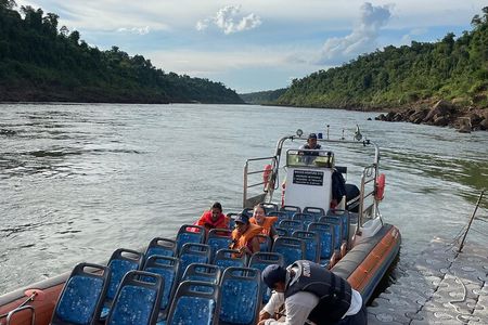 Iguassu Falls : Brazilian-Argentinian Sides in 1 Day Hotel Pickup