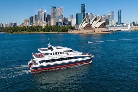 Sydney Harbour Sightseeing Cruise with Live Commentary