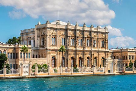 Guided Full Day Dolmabahce Palace and Bosphorus Tour