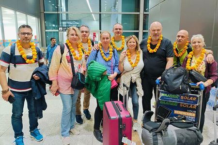 3-Days Luxury Golden Triangle Tour from Delhi includes,Hotel,Guide and A-C Car