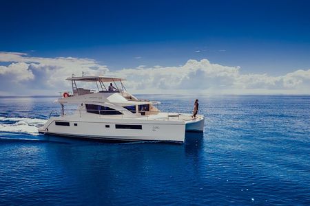 Coast & fun Lite 51" Leopard private boat 4 hrs 