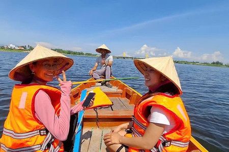Hoian Cycling: Nipa Boat, Co Co river & Herbal Farming Experience