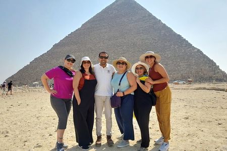  Half-Day Tour to Giza Pyramids and Sphinx