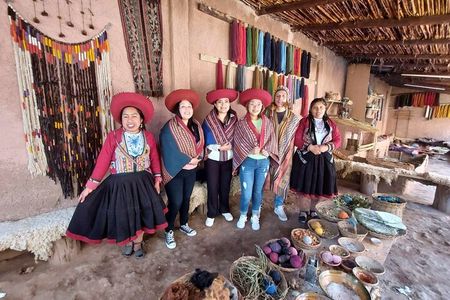 Sacred Valley Full Day VIP Tour/Chinchero, Moray & Ollantaytambo