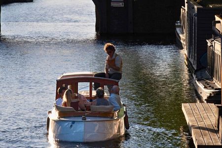 Bespoke Private Amsterdam Hidden Gems Canal Cruise