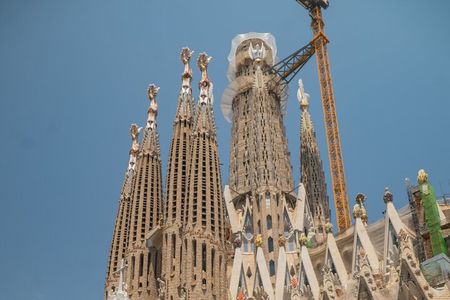 Barcelona City Highlights Private Tuk Tuk Tour