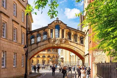 Oxford University Tour (10 attractions)