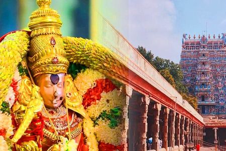 Night Ceremony in Madurai Meenakshi Amman Temple 