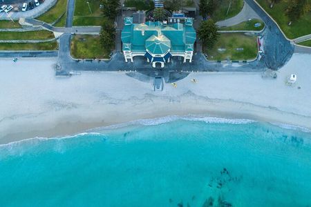 Perth Beaches and Fremantle Day Tour