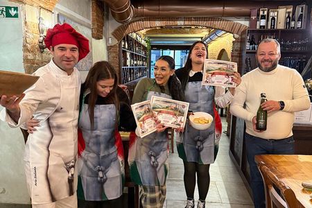 Florence: Tiramisu & Pasta Making Class with Unlimited Wine