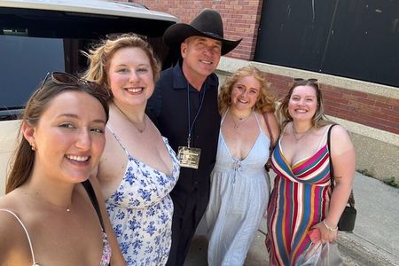 Magic Mike NON BUS Traverse City Old Mission Peninsula Wine Tour