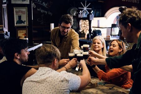Dublin Pub Tour: Guinness Perfect Pour, Whiskey, Music and More