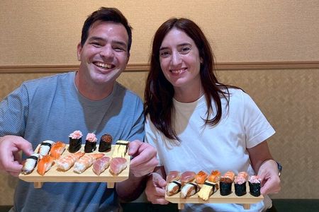 Sushi Making Experience in Namba, Osaka