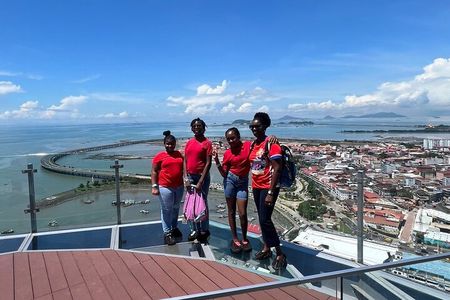  CITY TOUR with LOCAL GUIDE to the Old Town + Canal + Amador