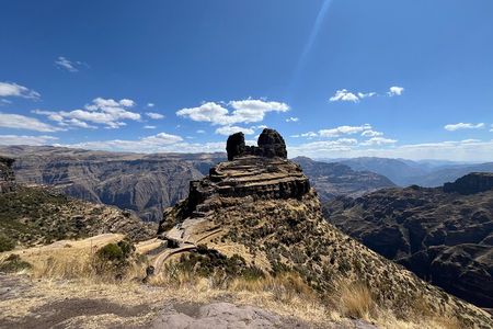 From Cusco: Waqrapukara Trek - 1 Day - Huaynas Expeditions