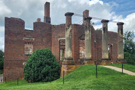 Private Charlottesville Area Wine Tour