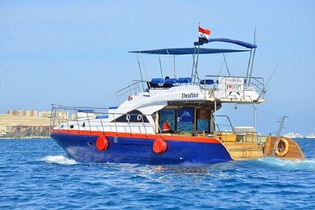 Private Fishing Overnight with Equipment and Dinner - Hurghada