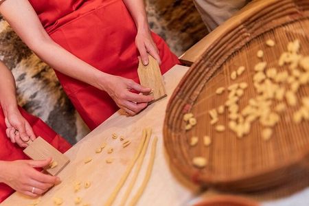 Blue Experience - Cooking Lesson " Make Pasta , Live Longer "
