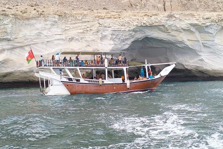 Musandam Dibba Cruise with Lunch & Snorkeling Trip From Dubai