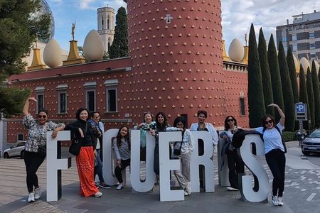 Dali Museum and Costa Brava Small Group Day Trip from Barcelona