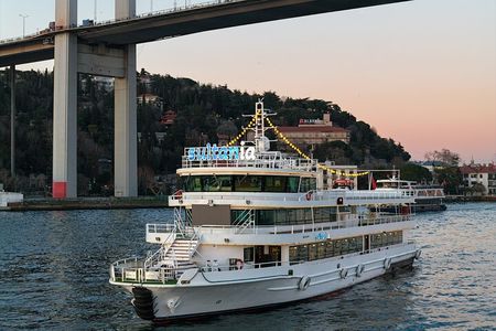 Istanbul Bosphorus Dinner Cruise Turkish Night Show All inclusive