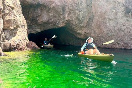 Half-Day Emerald Cave Kayak Tour: Triple Cave Adventure