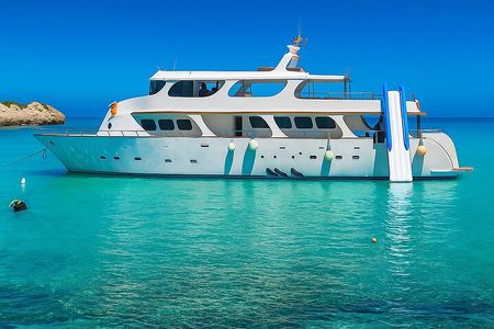 DREAM - Luxury Yacht - HUGE SLIDE - BBQ meal - 1 free drink