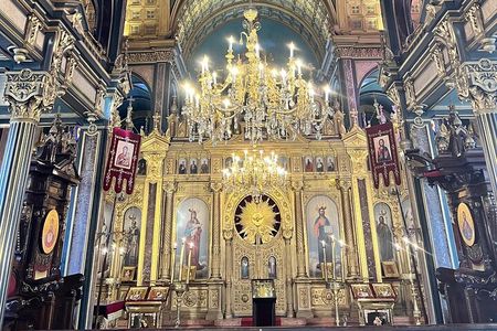 Istanbul Old Town Tour Hagia Sophia Balat and Iron Church