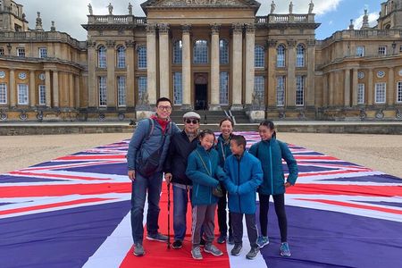 Private Full Day Tour to The Cotswolds & Blenheim Palace