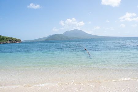 Cockleshell Beach Excursion, Snorkeling and Scenic Views