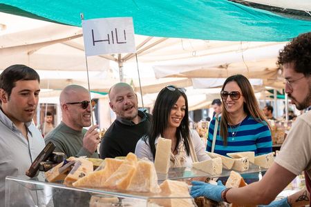 Rome Top Food Tour: Trastevere, Tiber Island & Ghetto