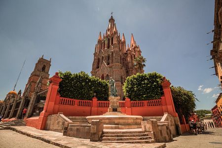 Private Day Tour to San Miguel from Guanajuato