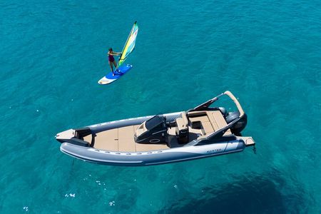 Palermo: Mondello Boat Tour - Isola delle Femmine with Drink