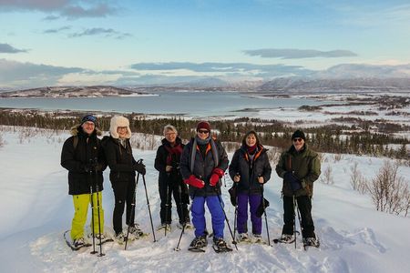Tromsø: Arctic Snowshoeing Experience