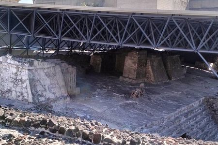 GUIDED TOUR PLUS in RUINS "TEMPLE MAJOR" with OFFICIAL GUIDES