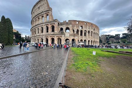 Guided Tour Colosseum, Forum, Palatine and Mamertine Prison