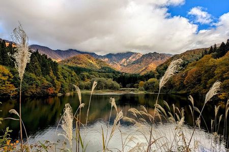 E Bike in Yuzawa Mountain Views Lake Daigenta and Rice Terraces