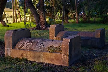 Palmetto: Ghost & History Tour by Silent Slayer Ghost Tours