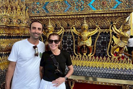 Grand Palace & Emerald Buddha & Flower Market Private Tour