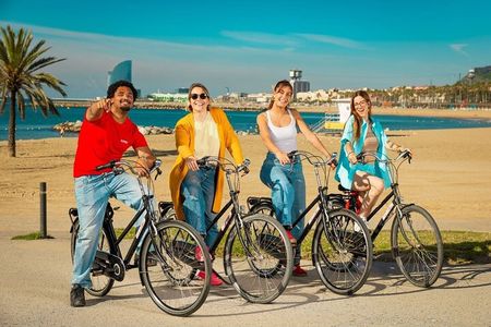 Barcelona City Highlights Bike Tour