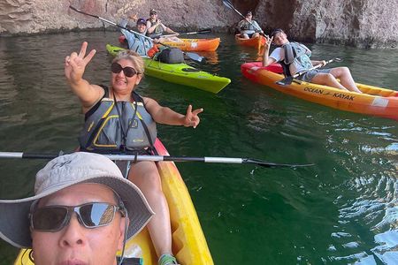 Las Vegas: Guided Kayak Tour from Willow Beach to Emerald Cave