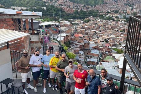 Medellin Full Day Tour: Pablo Escobar, City Center and Comuna 13