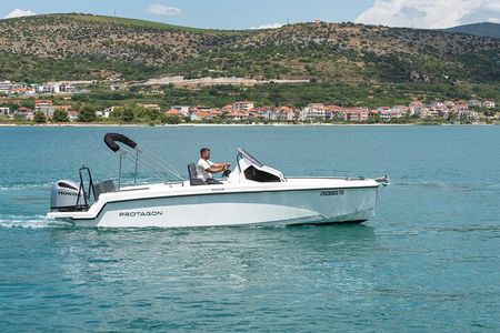 Private boat tour-custom itinerary from Split and Trogir